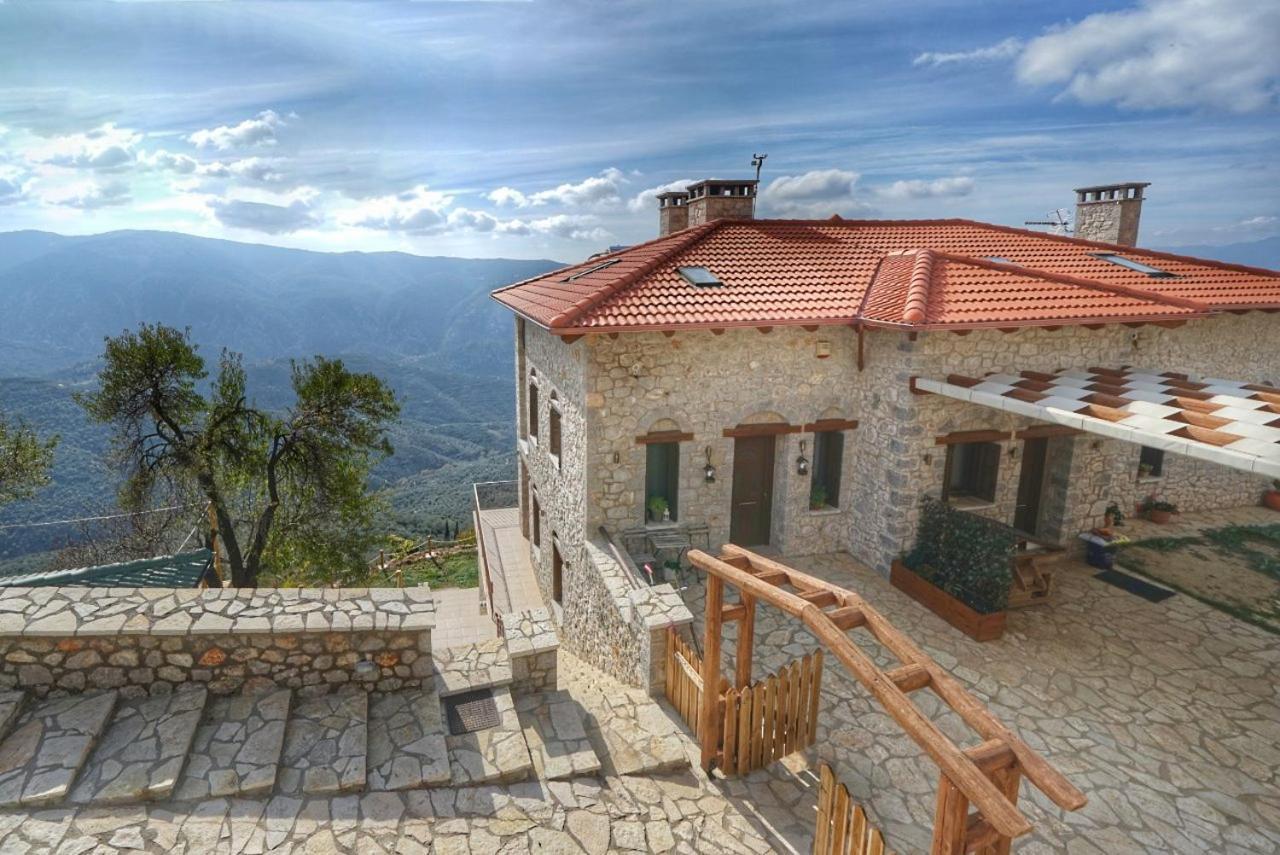 Almondhouse Suites With Fireplace - Adults Only Arachova Exteriör bild