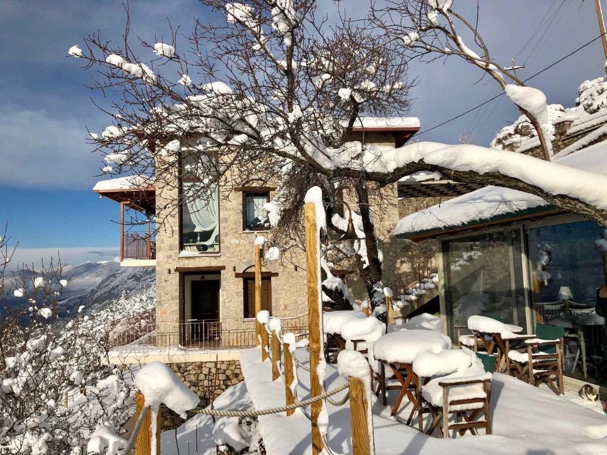 Almondhouse Suites With Fireplace - Adults Only Arachova Exteriör bild